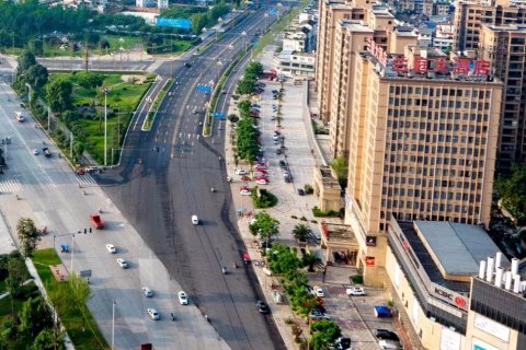 兰庭大酒店(邛崃高铁站店)