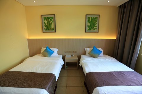 三亚龙兴莱曼海景度假酒店