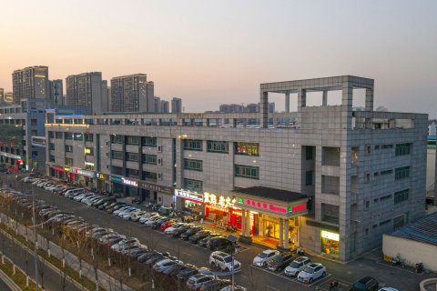 维也纳国际酒店(苏州蠡口家具城店)