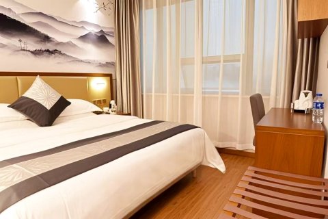 通程麓山大酒店(岳麓山橘子洲店)