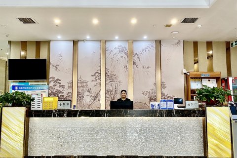 任丘渤海假日酒店(任丘站店)