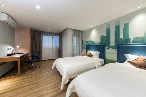 清远中凯华府假日酒店