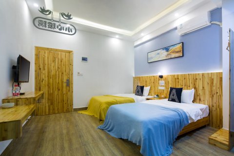 三亚亚龙湾光影年轮旅租(热带天堂森林公园店)