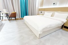 侣程驿站富氧酒店(珠峰小镇店)