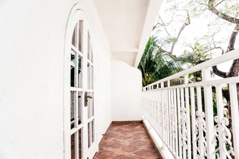 三亚比邻重返自然民宿(海棠湾免税城店)