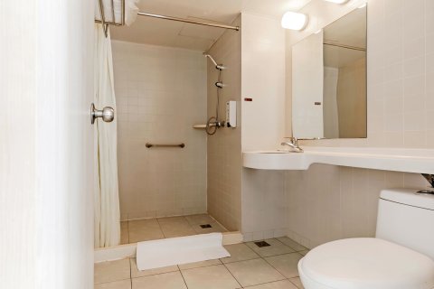 一路同行连锁酒店(合肥火车站地铁站店)