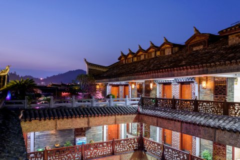 凤凰城精品酒店(凤凰古城店)