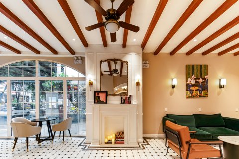 成都新南门橡树林酒店(四川大学望江校区店)