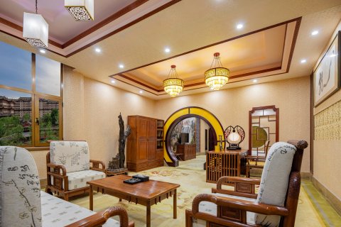 恩施华龙城大酒店