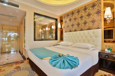 大理川贵渝国际大酒店(高铁站店)