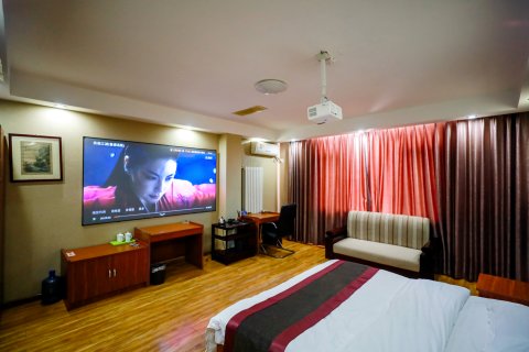 莱西豪禧来商务酒店(莱西高铁站月湖公园店)