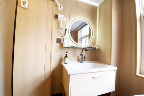 永寿半山渡民宿