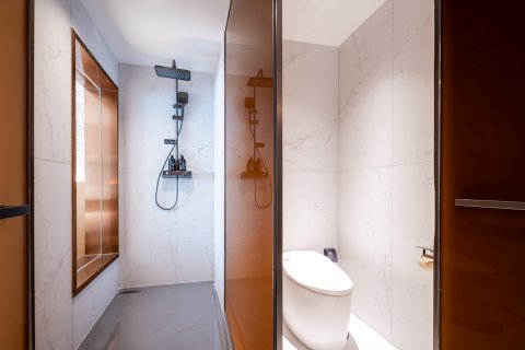 艺龙瑞云酒店(济宁梁山龙城广场店)