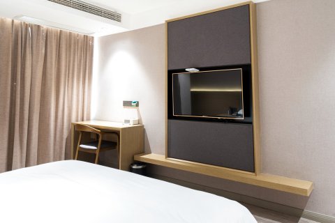 如家华驿精选酒店(六安光彩大市场店)