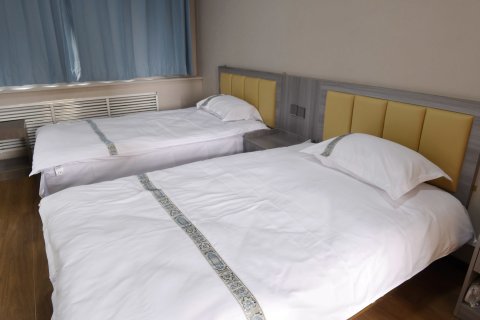 荣成莱卡商务酒店