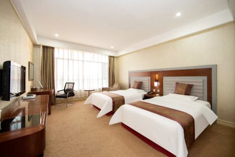 松原鑫宇龙佳酒店(第二高级中学火车站店)