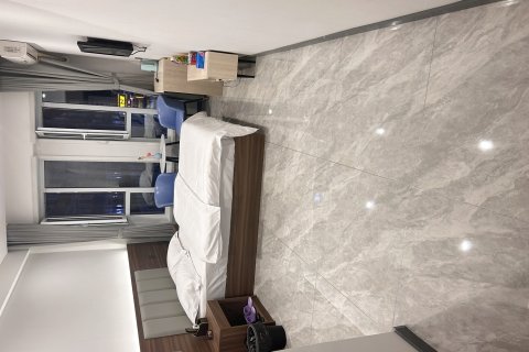 红鑫公寓(安达高铁站店)