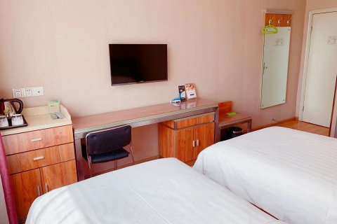 敦煌之星酒店(兰州火车站地铁站店)