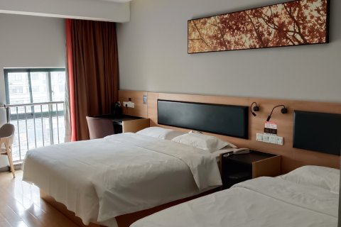 晨熹商务酒店(五河中旭兴业广场店)