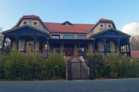 沃德阿拉丁酒店(威海高铁站韩乐坊店)