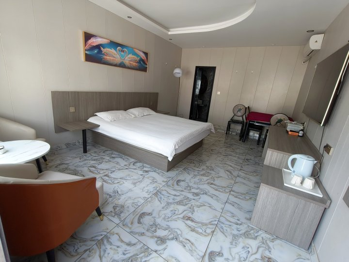 爱客88酒店(广饶汽车站城南批发市场店)