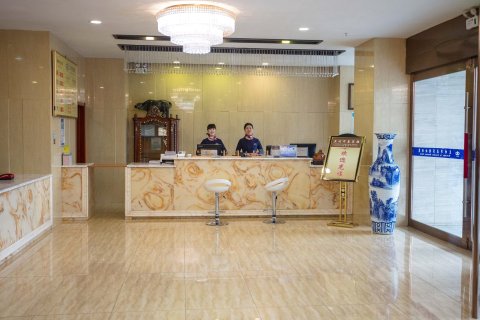 华辰宾馆(兰州省气象局地铁站店)