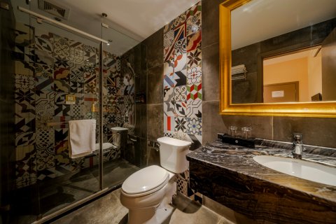 雅安聚源酒店(廊桥卓达广场店)