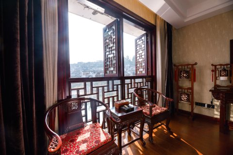 凤凰城精品酒店(凤凰古城店)