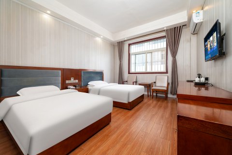 洛宁五洲大酒店