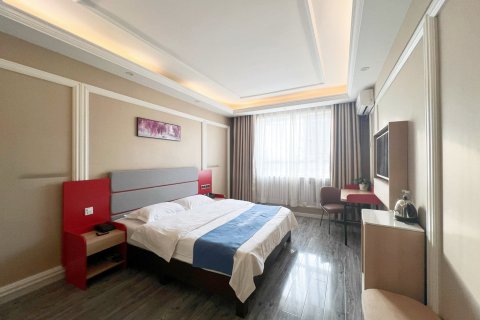 如家·华驿酒店(承德围场人民检察院店)