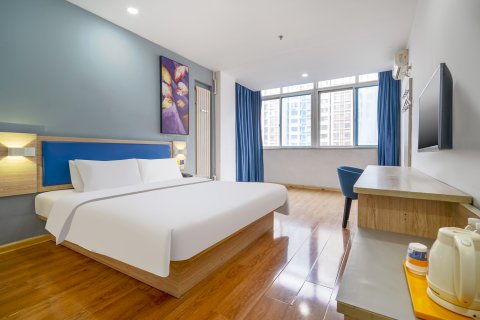 7天连锁酒店(聊城火车站东昌湖店)