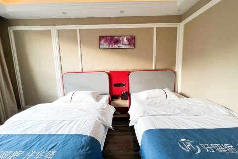 如家·华驿酒店(承德围场人民检察院店)