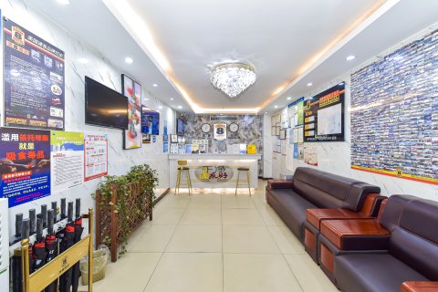 速8酒店(贵阳双子塔方圆荟海豚广场店店)