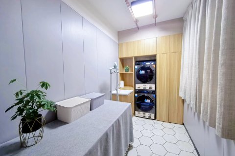 平舆世纪星酒店(汽车站龙腾大厦店)