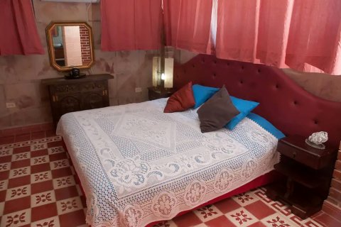 La Casa de Astrid, Room 4, Comfy Bedroom Close to Havana Airport(La Casa de Astrid, Room 4, Comfy Bedroom Close to Havana Airport)