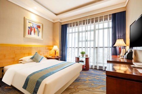 洛阳友谊宾馆(牡丹广场地铁站店)