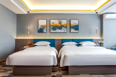 如家派柏云酒店(介休火车站时代广场店)