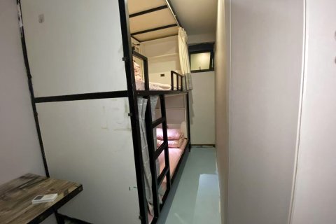 登巴国际青年旅舍(深圳福田会展中心店)