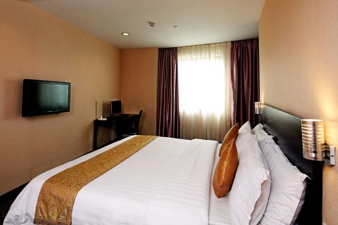 广州新华大酒店(上下九步行街新中国大厦店)