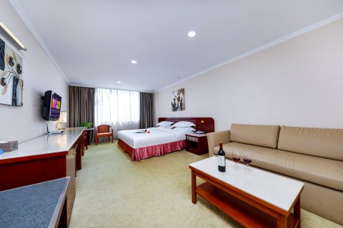 珠海L HOTEL(拱北口岸情侣南路店)