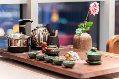 重庆解放碑洪崖洞厚居高空江景酒店