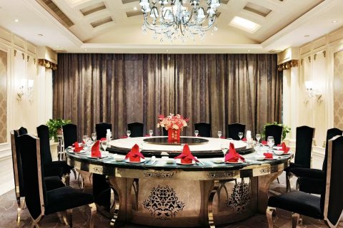 王屋山大酒店(济源火车站信尧城市广场店)