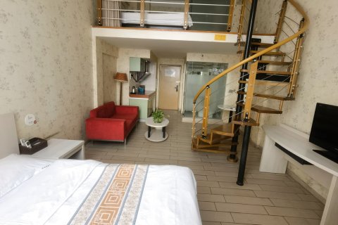 银川新崎特公寓酒店(银川鼓楼步行街店)