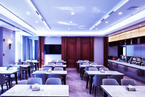 桓仁维纳假日酒店