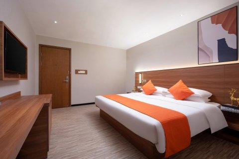 雅瑞斯酒店(廉江塘山路爱佳购物广场店)