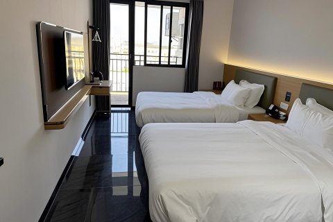 悦豪轻居酒店(惠州市马安镇金山湖卡丁车竞速公园店)