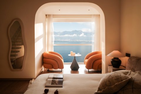 三色云河(大理双廊洱海·雪店)