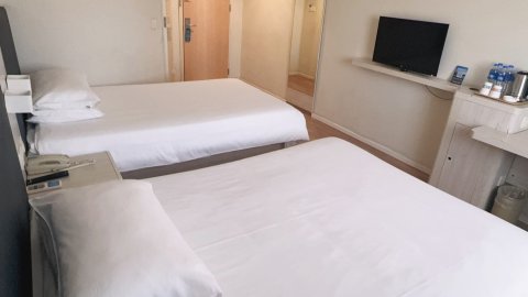 星玥酒店(庄河千盛百货店)