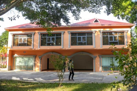 廉江丽波酒店(廉江樱花公园店)