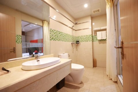 蒲城爱琴海假日酒店